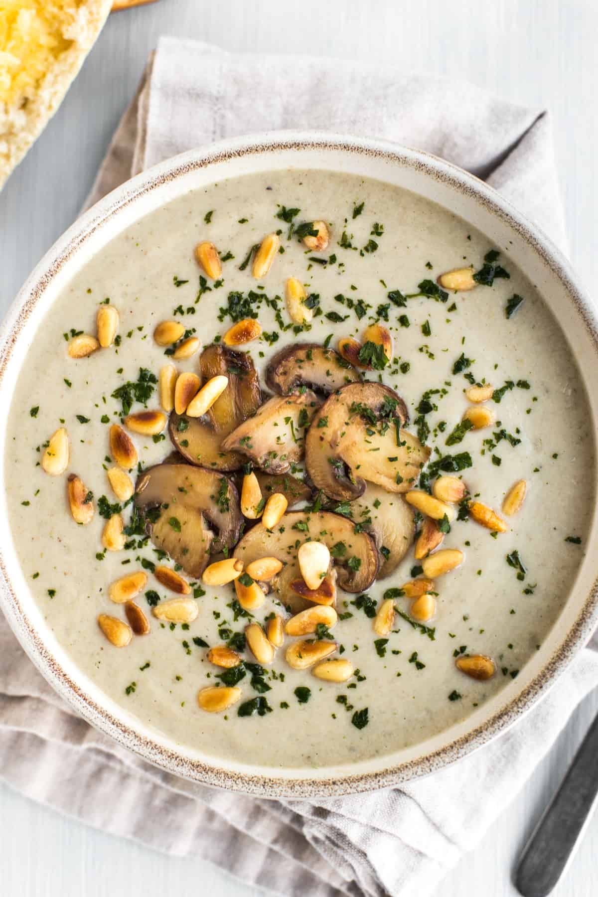 Vegan Cream of Mushroom Soup – Easy Cheesy Vegetarian