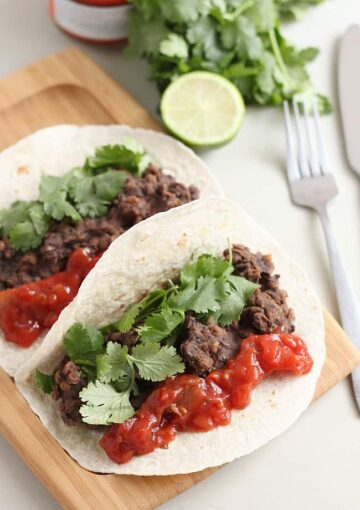 Slow cooker veggie fajitas - Easy Cheesy Vegetarian