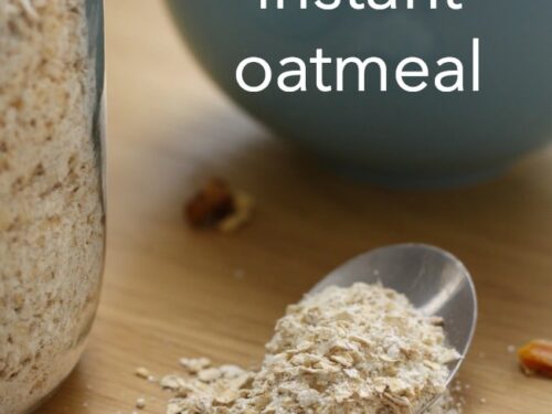 https://www.easycheesyvegetarian.com/wp-content/uploads/2015/02/Homemade-instant-oatmeal-9-500x375.jpg