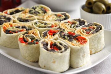 Cheesy Tex Mex tortilla roll-ups - Easy Cheesy Vegetarian