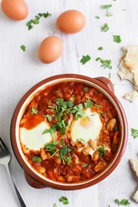 Cannellini Bean Shakshuka - Easy Cheesy Vegetarian