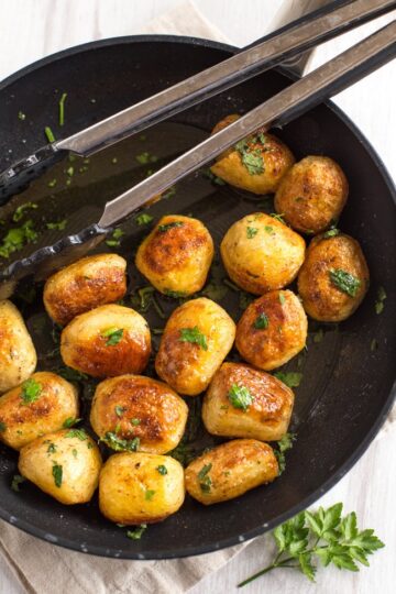 Buttery Chateau Potatoes - Easy Cheesy Vegetarian