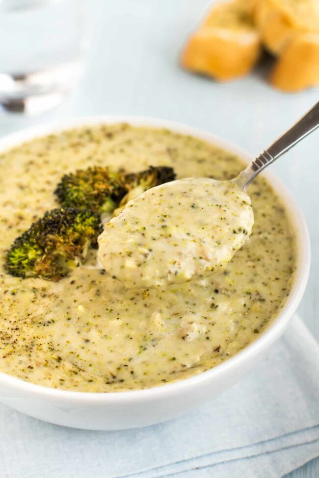Ultra creamy roasted broccoli soup – Easy Cheesy Vegetarian