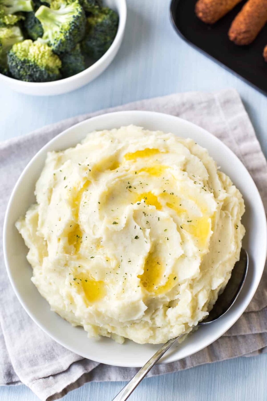 How to Make Perfect Mashed Potatoes - Easy Cheesy Vegetarian