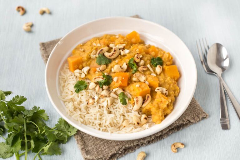 Sweet Potato and Lentil Thai Curry - Easy Cheesy Vegetarian