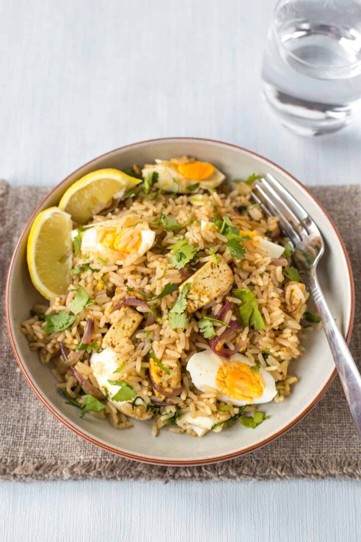 Smoked Tofu Kedgeree - Easy Cheesy Vegetarian