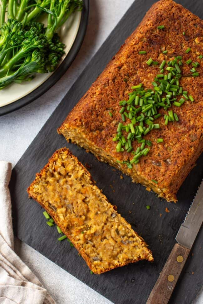 Easy Vegan Lentil Loaf Easy Cheesy Vegetarian   Vegan Lentil Loaf 12 650x975 